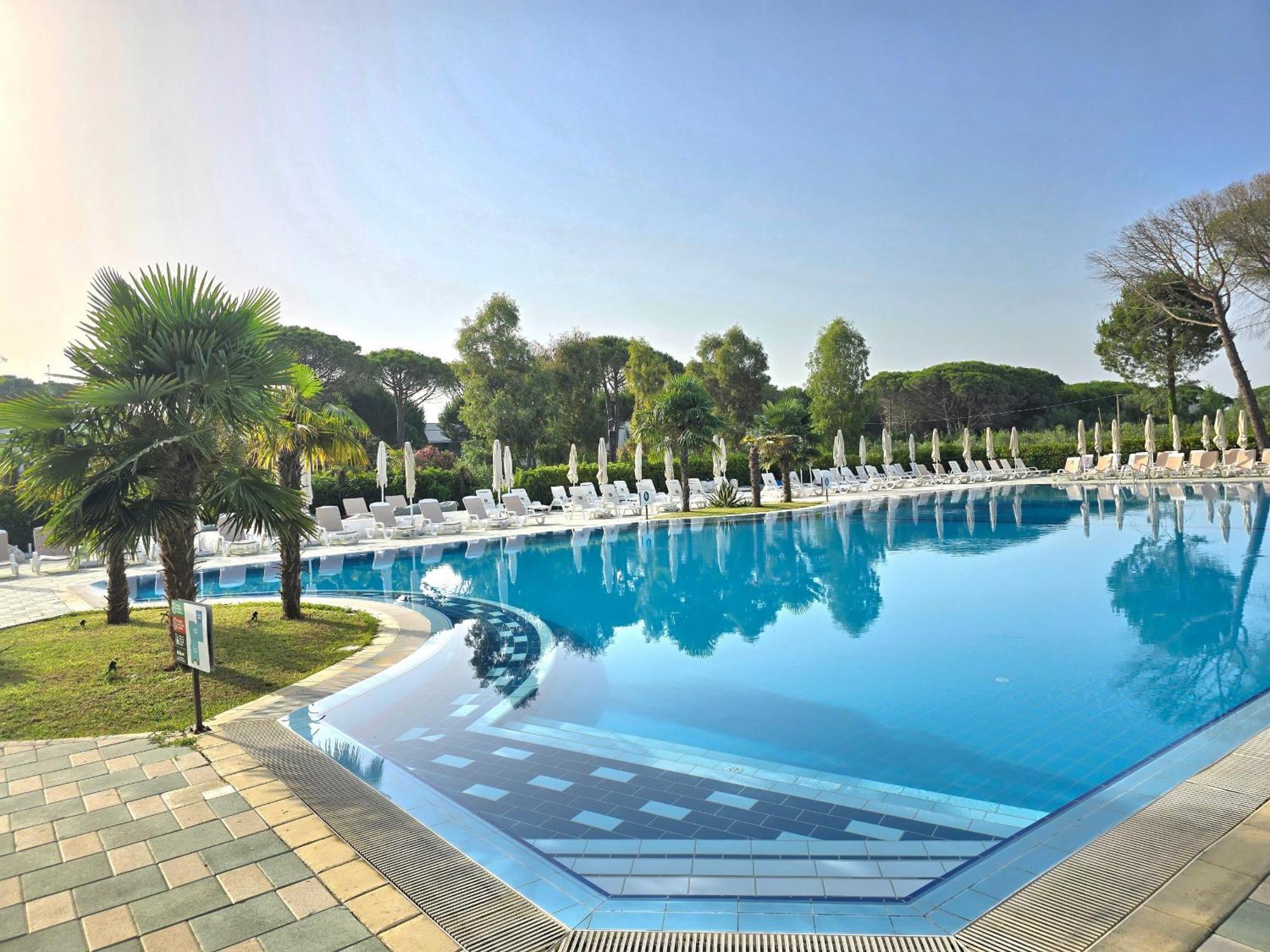 Modern Villas At Perla Resort Durrës Buitenkant foto